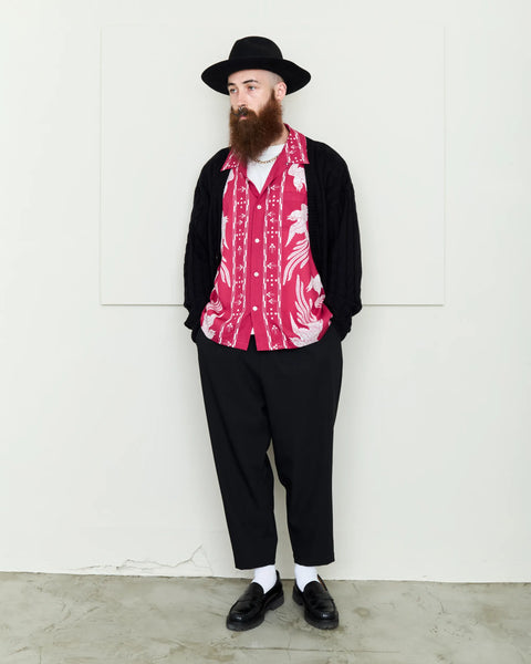 Hand Knit Cardigan / BLACK