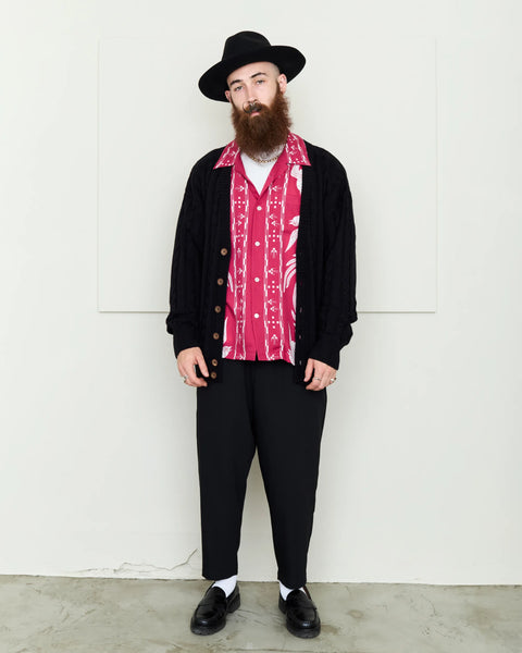 Hand Knit Cardigan / BLACK