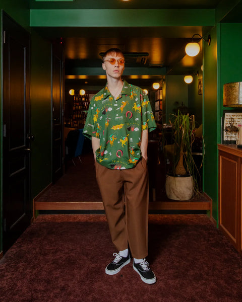 LOOSE BOY / BROWN
