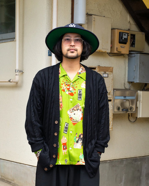 Hand Knit Cardigan / BLACK