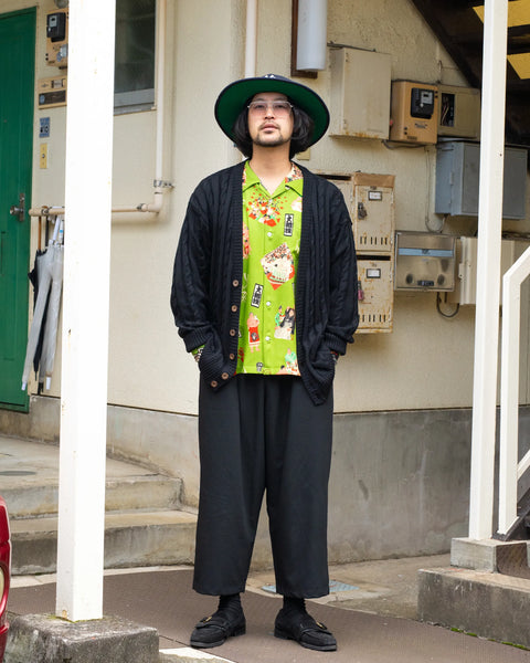 Hand Knit Cardigan / BLACK