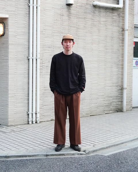 Eanbe 長袖 黒 ロゴＴシャツ ルック画像