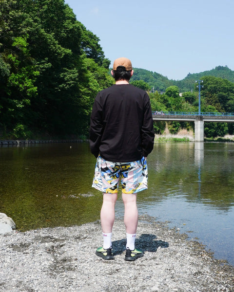 Eanbe 長袖 黒 ロゴＴシャツ ルック画像