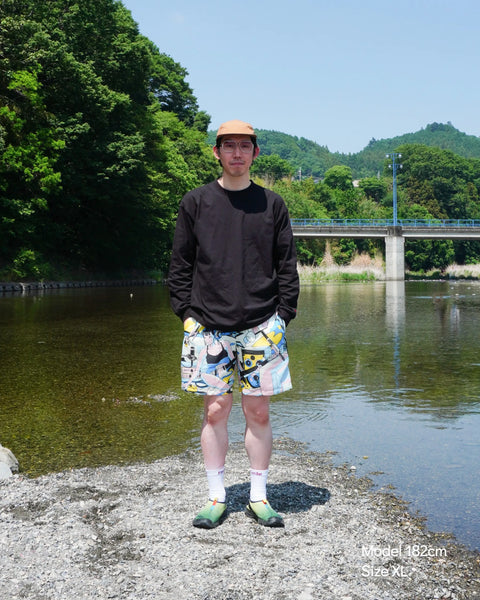 Eanbe 長袖 黒 ロゴＴシャツ ルック画像