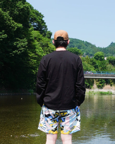 Eanbe 長袖 黒 ロゴＴシャツ ルック画像