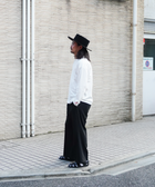 Eanbe 長袖 白 ロゴＴシャツ ルック画像