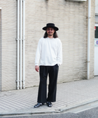 Eanbe 長袖 白 ロゴＴシャツ ルック画像