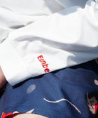 Eanbe 長袖 白 ロゴＴシャツ ルック画像