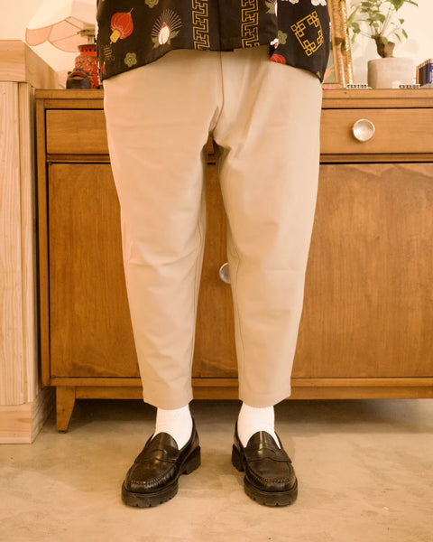 LOOSE BOY / CHINO